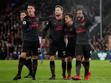 El Arsenal celebrando el gol El Arsenal celebrando el gol