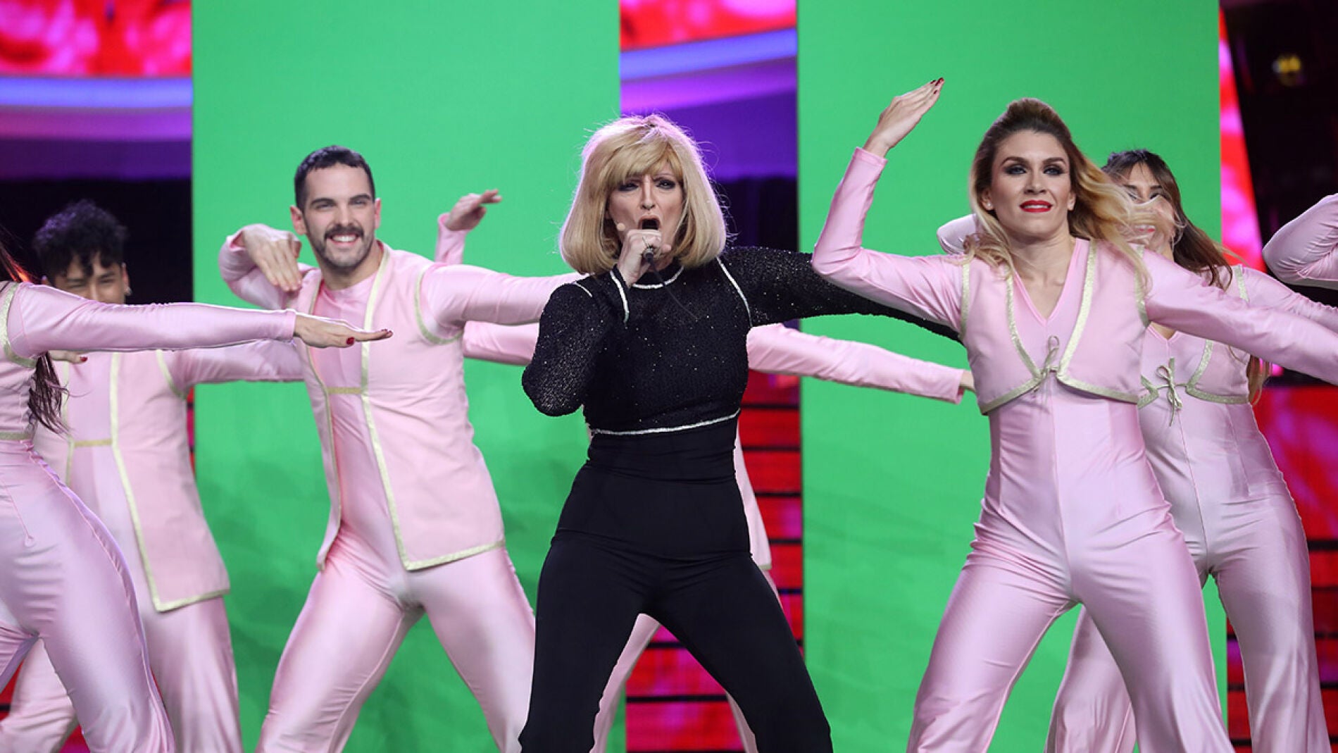 Olga Hueso trae al 'Concierto de A&ntilde;o Nuevo' el mejor 'Rumore' de Raffaella Carr&aacute;