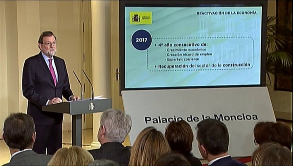 Rajoy afirma que "lo mejor" de 2017 ha sido la consolidación de la recuperación económica