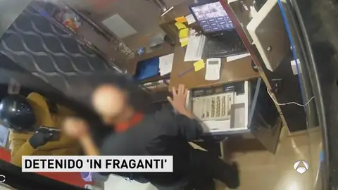 Detenido Detenido
