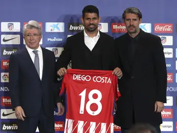 Diego Costa en su presentación Diego Costa en su presentación