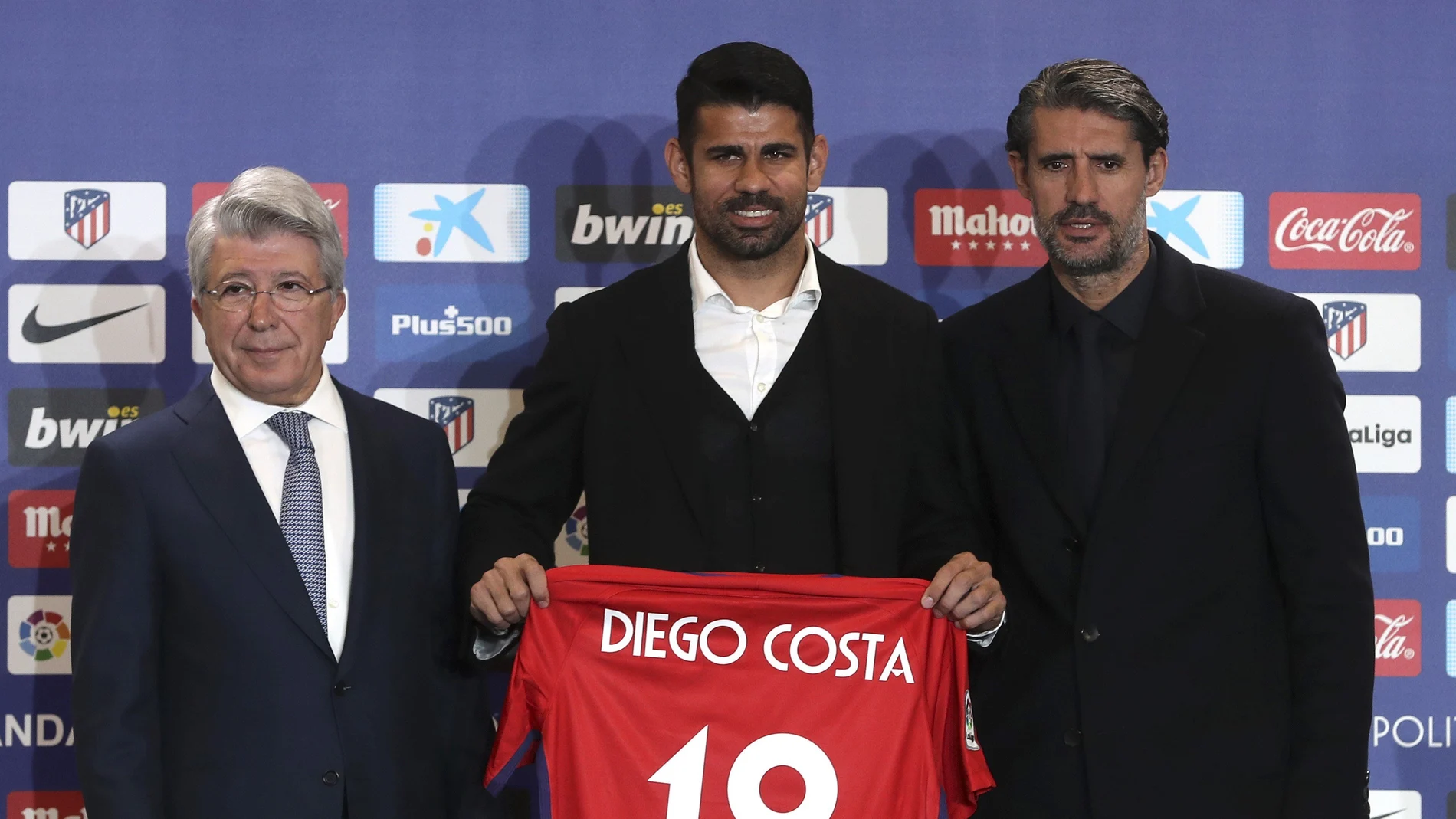 Diego Costa en su presentación Diego Costa en su presentación