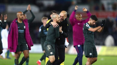 Guardiola no pone fecha a la vuelta de Silva: 