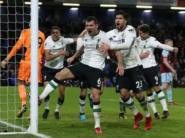Klavan celebra su gol contra el Burnley Klavan celebra su gol contra el Burnley