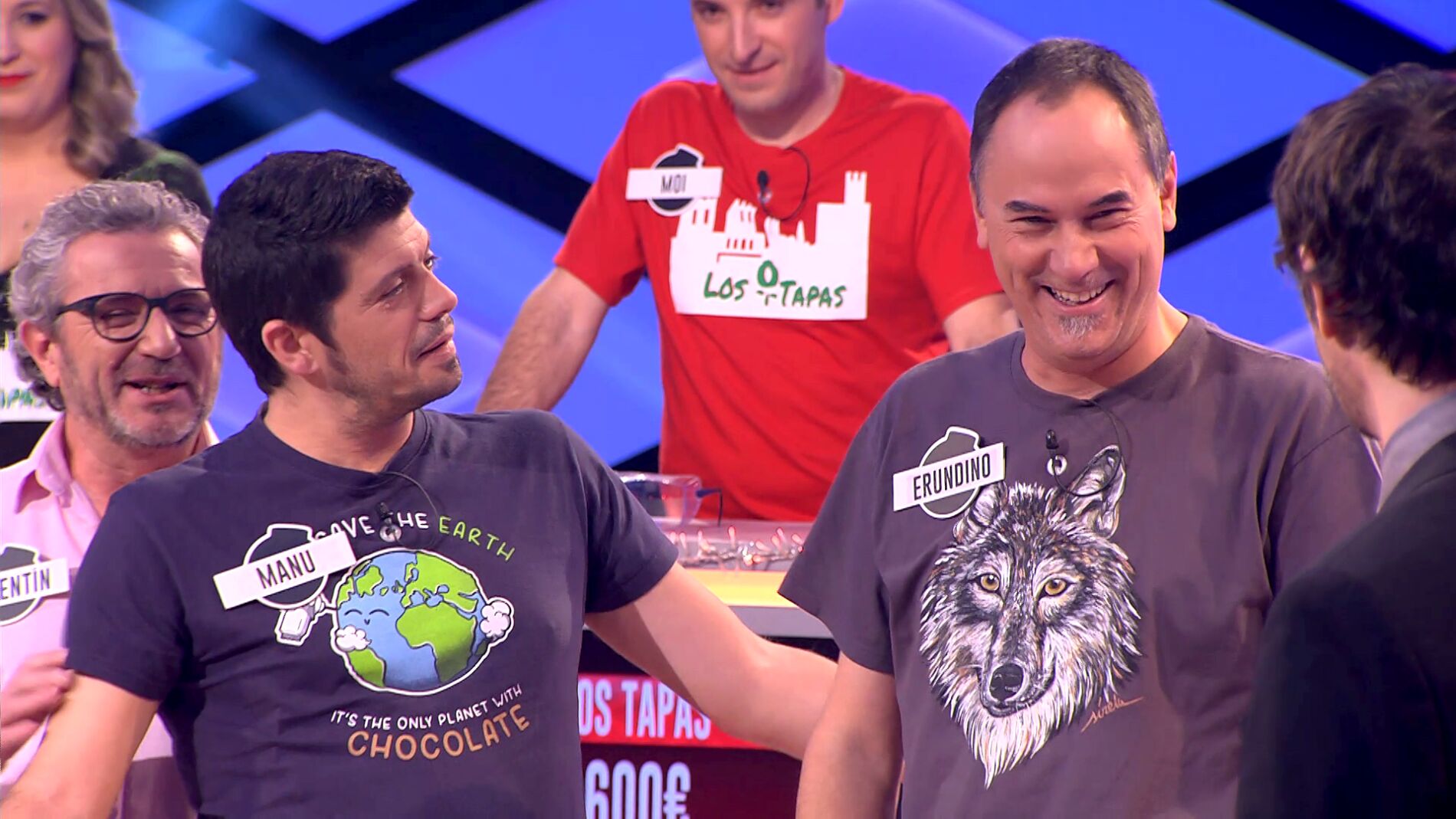 Erudino pone a Manu de los nervios