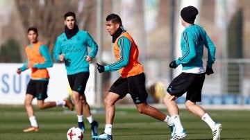 Casemiro durante el entrenamiento del Real Madrid