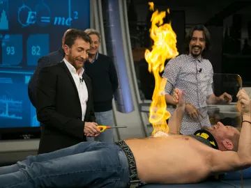 Un Monaguillo muy ardiente en la prueba de Marron Un Monaguillo muy ardiente en la prueba de Marron