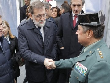 Rajoy felicita al coronel de la Guardia Civil