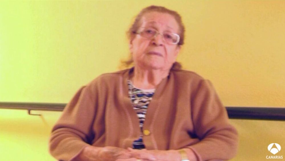 Una anciana de 87 a&ntilde;os pide ayuda para volver a su isla