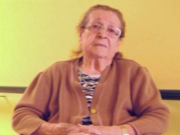Una anciana de 87 a&ntilde;os pide ayuda para volver a su isla