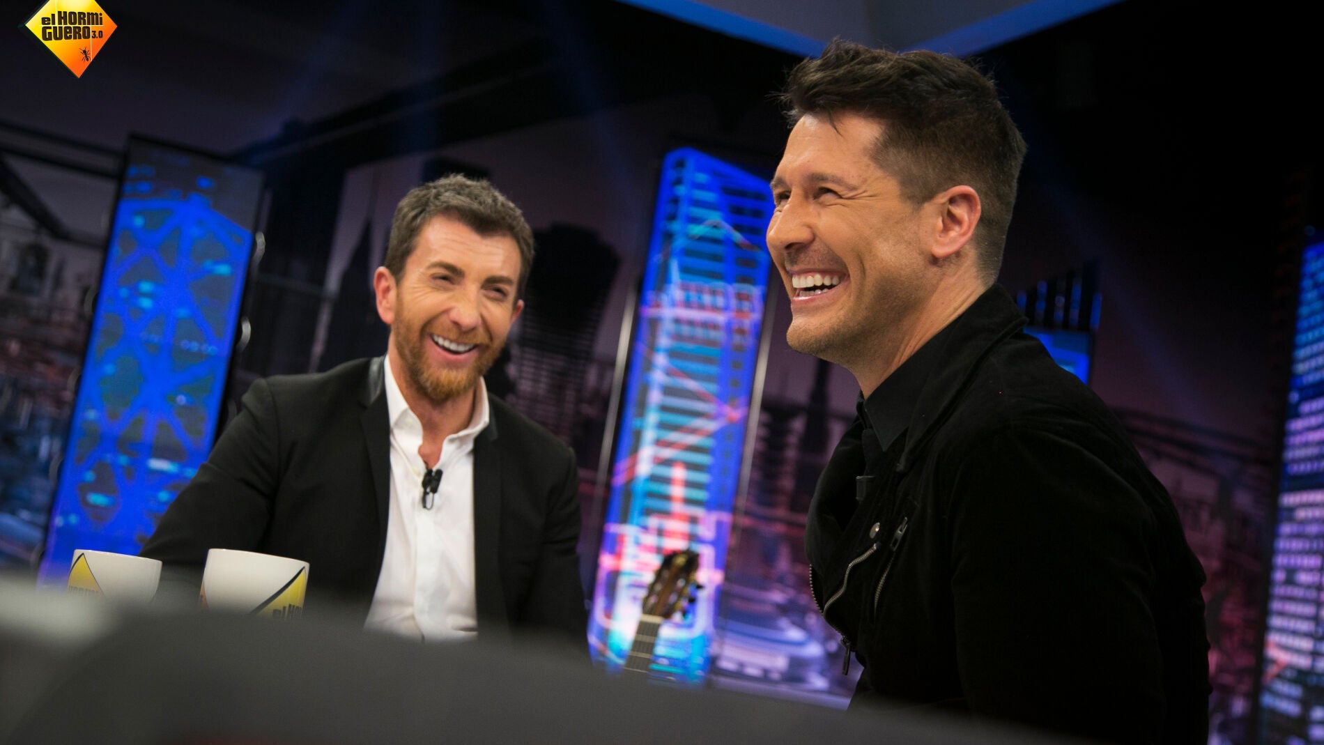 Jaime Cantizano relata como una fan casi le arranca la oreja