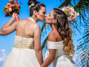 El ‘sí, quiero’ de ensueño de Sheyla y Carolyne: “Prometo hacerte reír todos los días de mi vida” El ‘sí, quiero’ de ensueño de Sheyla y Carolyne: “Prometo hacerte reír todos los días de mi vida”