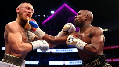 Cruce de insultos entre Mayweather y McGregor en las redes: 