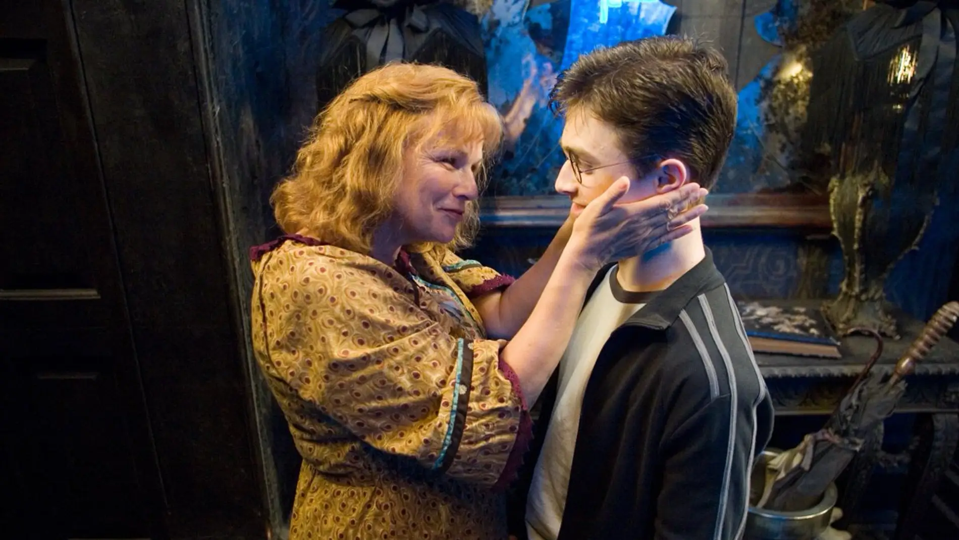 Molly Weasley adora a su yerno Harry Potter