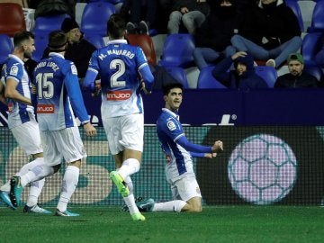 Gerard Moreno celebra su gol ante el Levante