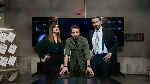 Montse, Iñaki y Efe, los dirigentes de la base Montse, Iñaki y Efe, los dirigentes de la base