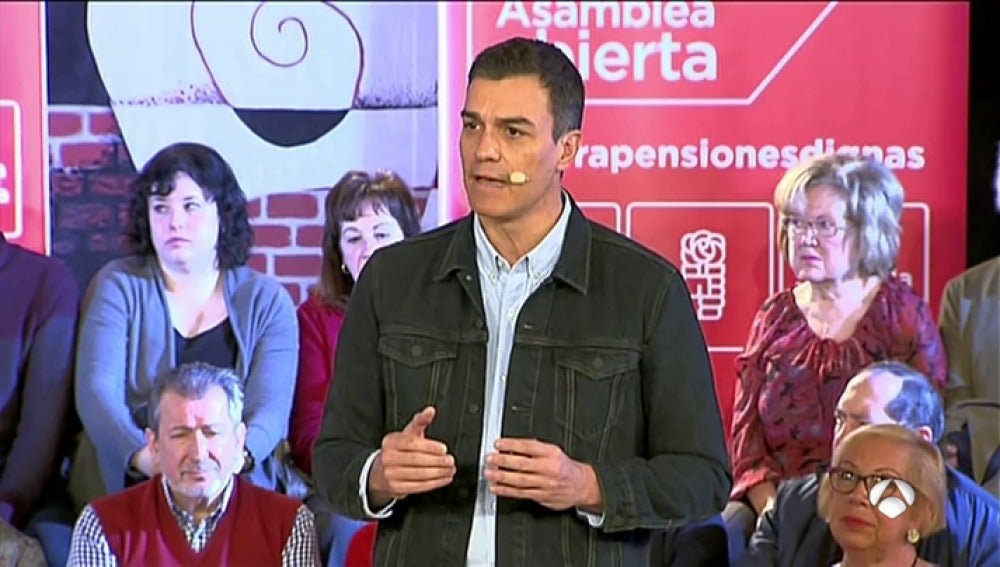 Pedro Sánchez, dispuesto a eliminar "cualquier tipo de privilegio" de los políticos