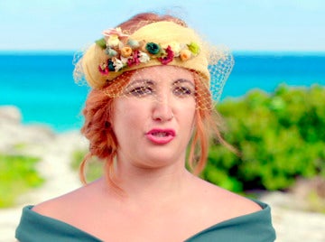 La reacción de una amiga de la novia: "Lo veo el típico chulo de playa"