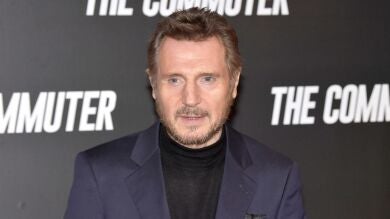 Liam Neeson la lía de nuevo y justifica a Dustin Hoffman en las acusaciones de abuso sexual: 