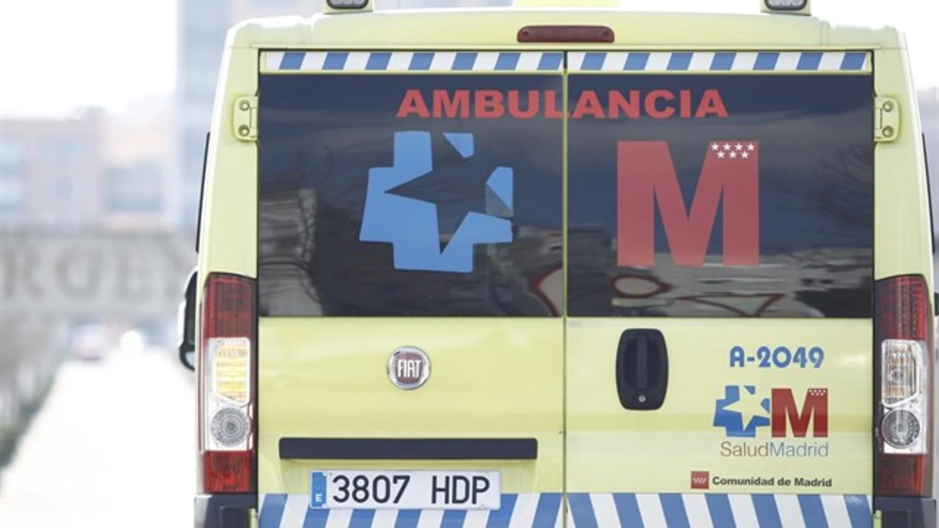 Imagen de archivo de una ambulancia del Summa Imagen de archivo de una ambulancia del Summa