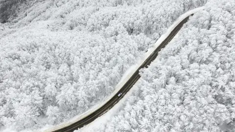 Un manto de nieve cubre Turquía (15-01-2018) La nieve cubre Kastamonu, en Turquía