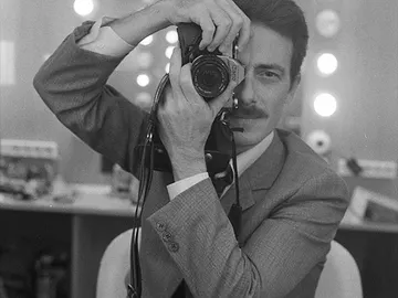 Autorretrato de Víctor Clavijo Autorretrato de Víctor Clavijo