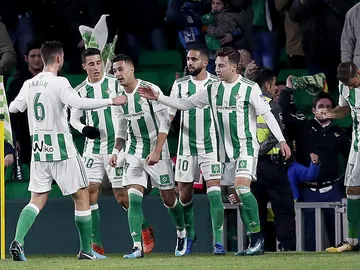 Los jugadores del Betis celebran un gol Los jugadores del Betis celebran un gol