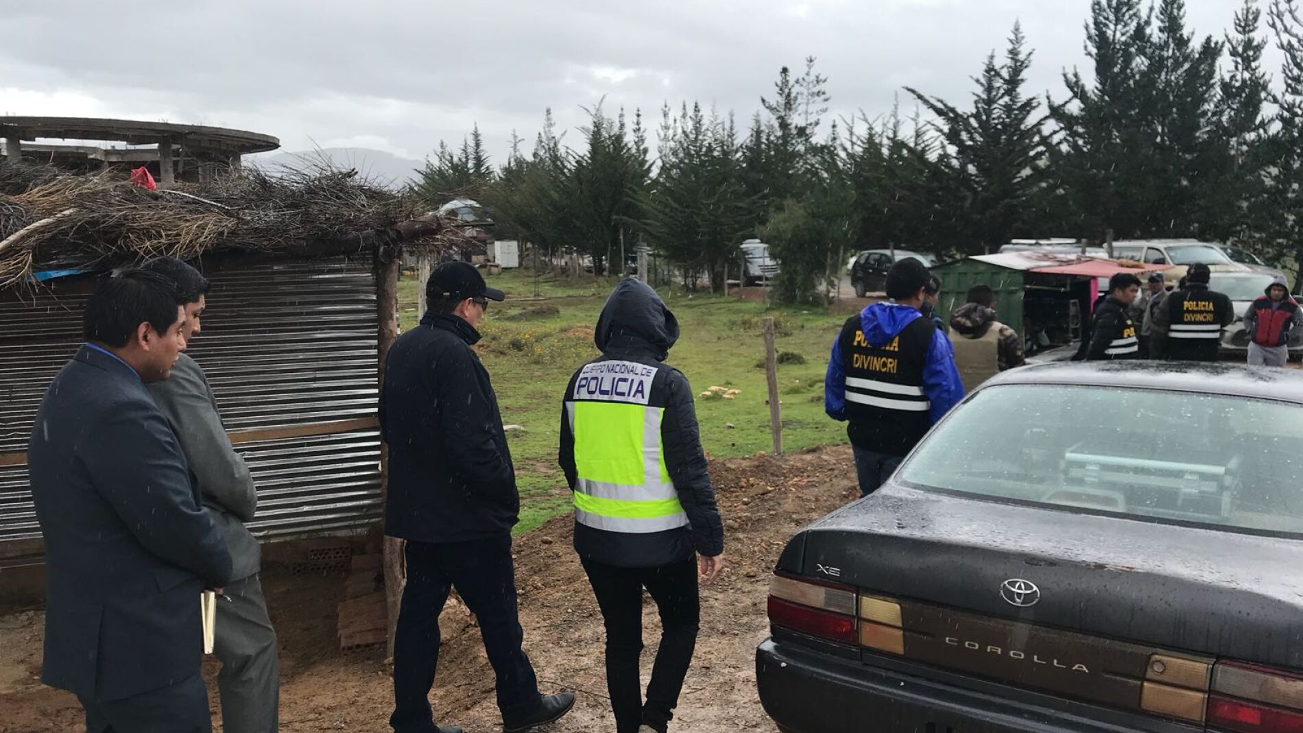 Agentes de la Polic&iacute;a Nacional en Per&uacute;