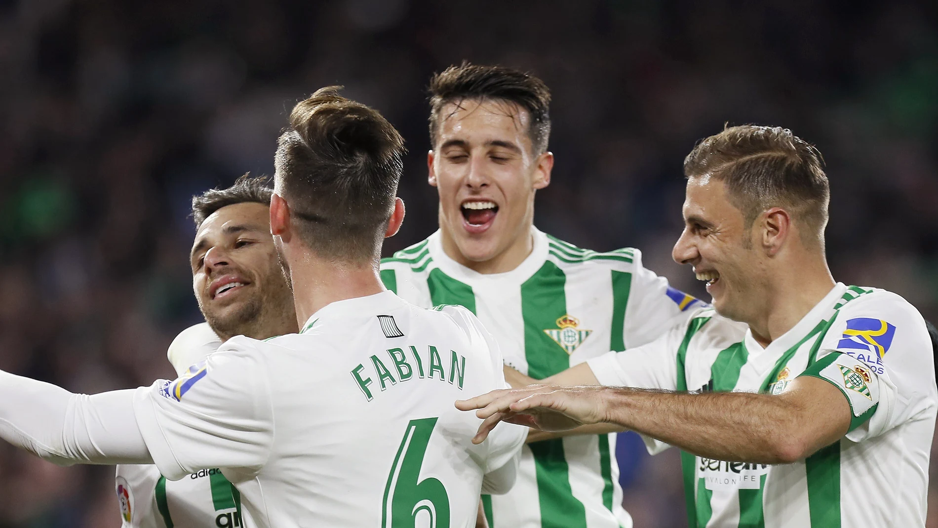 Los jugadores del Betis celebran el 3-2 ante el Leganés Los jugadores del Betis celebran el 3-2 ante el Leganés