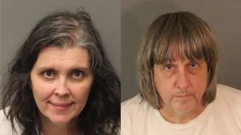 Los padres, David Allen Turpin, de 57 años, y Louise Anna Turpin, de 49 Los padres, David Allen Turpin, de 57 años, y Louise Anna Turpin, de 49