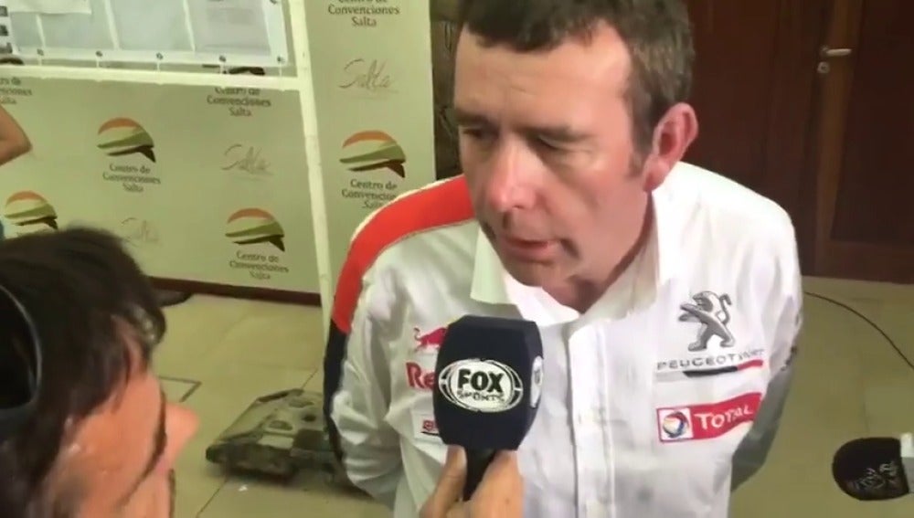 Bruno Famin, jefe de Peugeot: "Carlos Sainz es un gran campeón, si no se paró es que no tocó al quad"