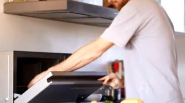 Calentar comida en el microondas