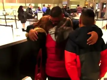 Esposa de mexicano deportado tras 30 años en EE.UU. asegura estar "devastada" Esposa de mexicano deportado tras 30 años en EE.UU. asegura estar "devastada"