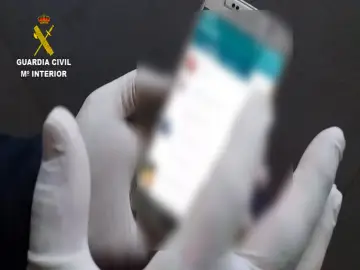 Guardia Civil_ Operació "Íntegra"_ Pornografía Infantil Guardia Civil_ Operació "Íntegra"_ Pornografía Infantil