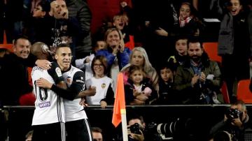 Rodrigo Moreno celebra un gol ante el Alavés