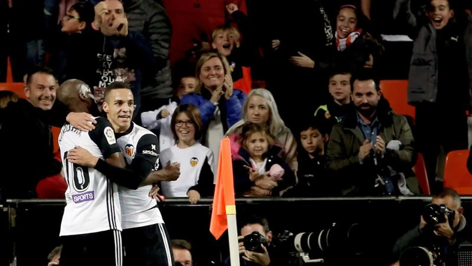 Rodrigo Moreno celebra un gol ante el Alavés Rodrigo Moreno celebra un gol ante el Alavés