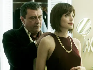 El duro pasado de Carol saldrá a la luz en 'Apaches' El duro pasado de Carol saldrá a la luz en 'Apaches'
