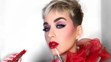 Katy Perry cambia la bandera de España por Gaudí para promocionar su concierto en Barcelona 