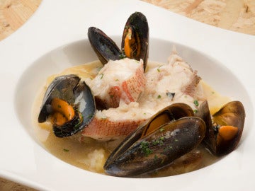 Itsaskabra, patatas y mejillones