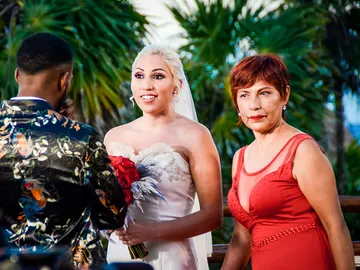 La madre de Alessandra, en shock tras conocer a su yerno La madre de Alessandra, en shock tras conocer a su yerno