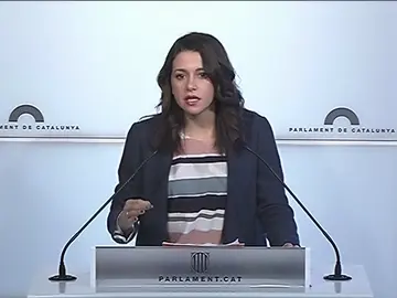 Arrimadas acusa a Torrent de "huir adelante" y aumentar la inestabilidad: "Puigdemont no va a volver a ser presidente de la Generalitat" Arrimadas acusa a Torrent de "huir adelante" y aumentar la inestabilidad: "Puigdemont no va a volver a ser presidente de la Generalitat"