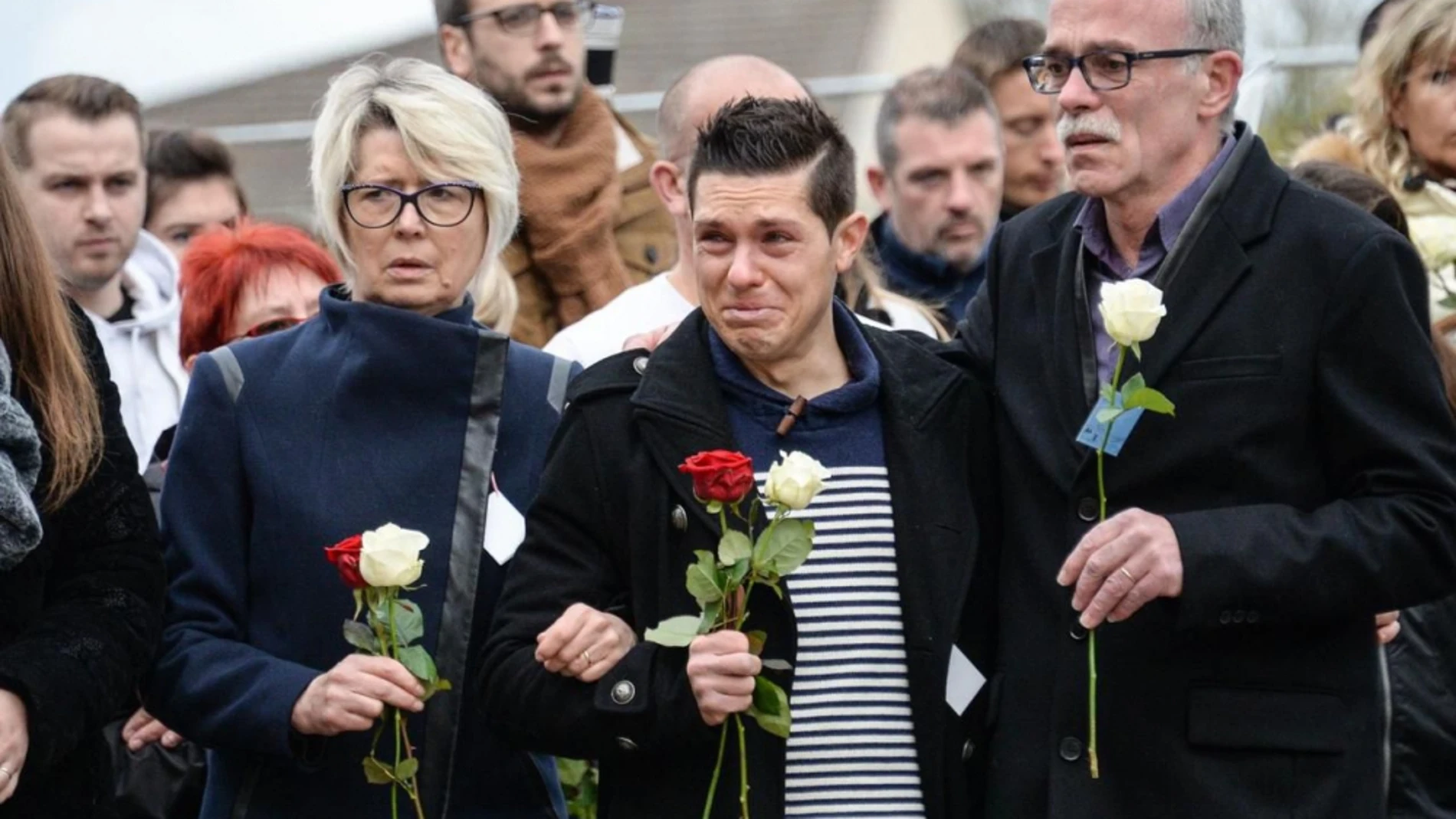El marido de Alexia, en un acto homenaje a la mujer asesinada El marido de Alexia, en un acto homenaje a la mujer asesinada