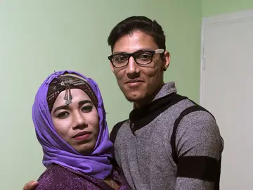 Ovil y Osman, la pareja LGTB de refugiados atrapados en Lesbos Ovil y Osman, la pareja LGTB de refugiados atrapados en Lesbos