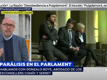 El abogado de Comín estudiará acciones legales tras filtrarse posibles mensajes de Puigdemont: "Moncloa triunfa, esto se ha terminado" El abogado de Comín estudiará acciones legales tras filtrarse posibles mensajes de Puigdemont: "Moncloa triunfa, esto se ha terminado"