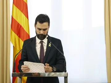 Roger Torrent ante los medios (Archivo) Roger Torrent ante los medios (Archivo)