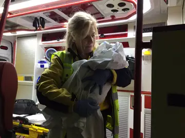 Rescatan a un bebé abandonado en Madrid Rescatan a un bebé abandonado en Madrid