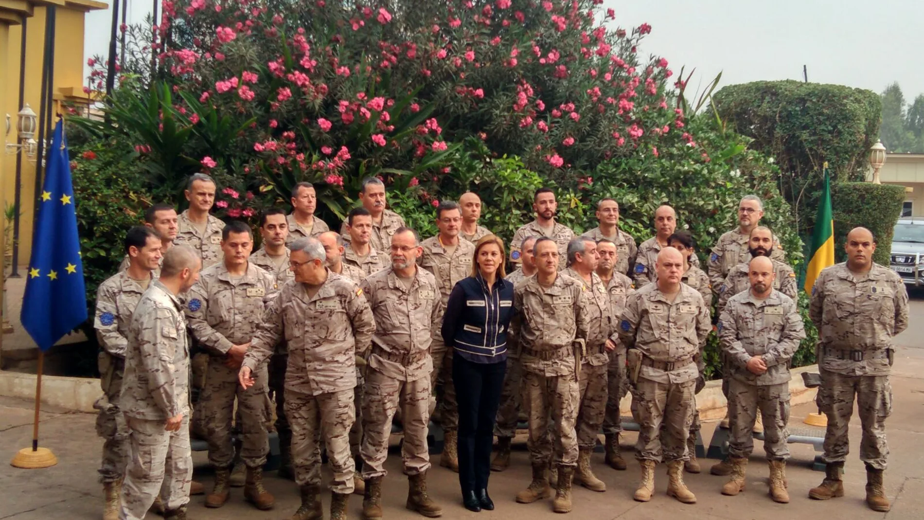 María Dolores de Cospedal en Bamako, Mali María Dolores de Cospedal en Bamako, Mali