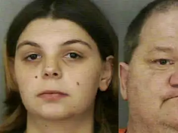 Los padres del bebé de tres semanas que murió de hambre Los padres del bebé de tres semanas que murió de hambre