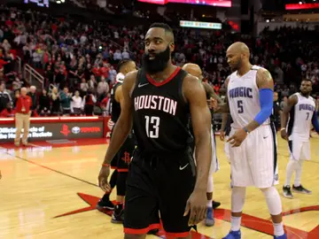 James Harden, en su histórico partido ante los Magic James Harden, en su histórico partido ante los Magic