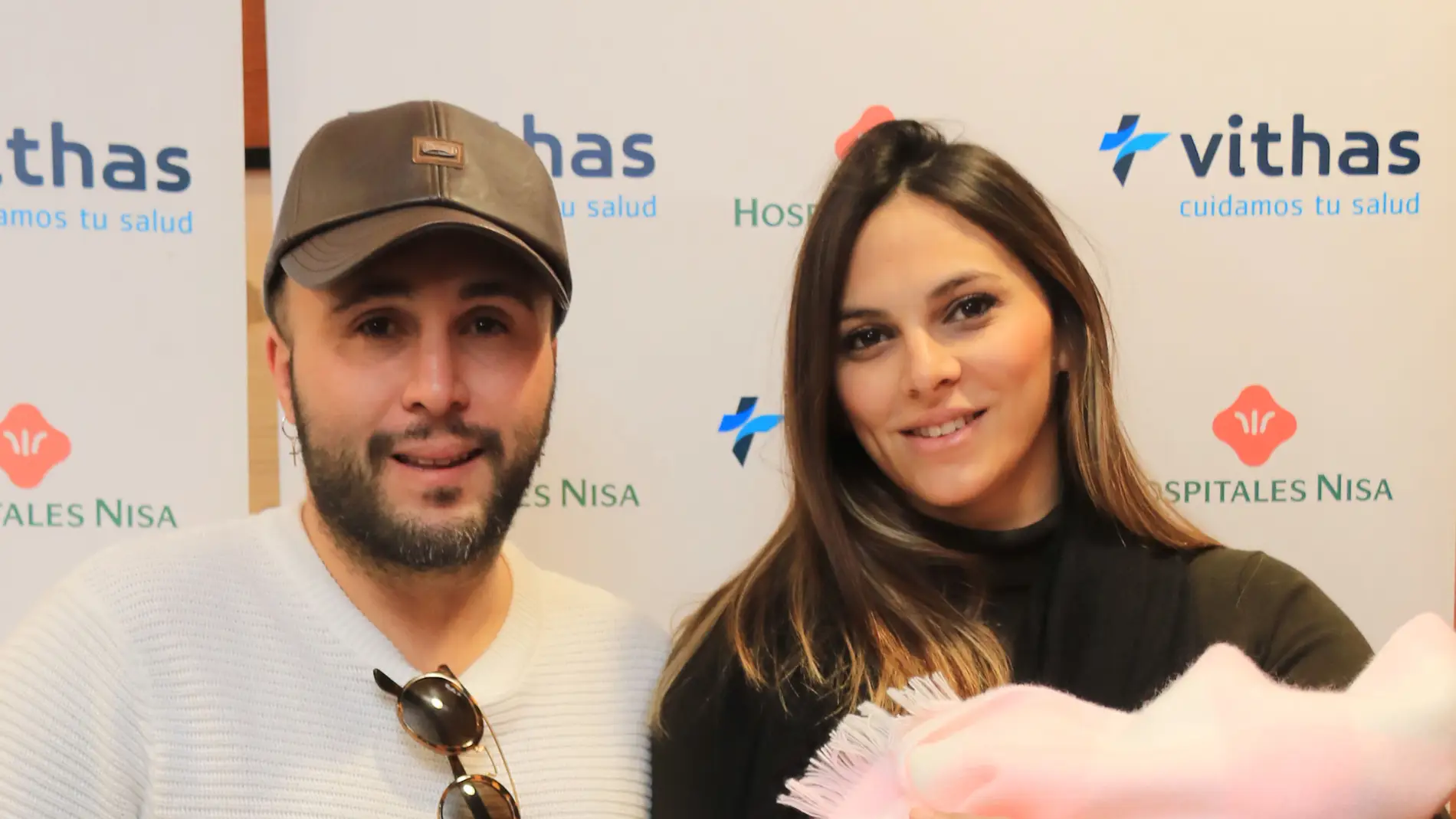 Kiko Rivera e Irene Rosales presenta a su hija a la prensa